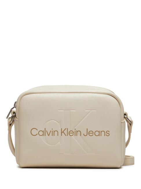 CALVIN KLEIN SCULPTED Camera Bag Mini bolso de hombro cáscara de huevo - Bolsos Mujer