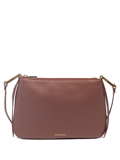 COCCINELLE MAGIE Bolso plano de piel con textura brandy - Bolsos Mujer