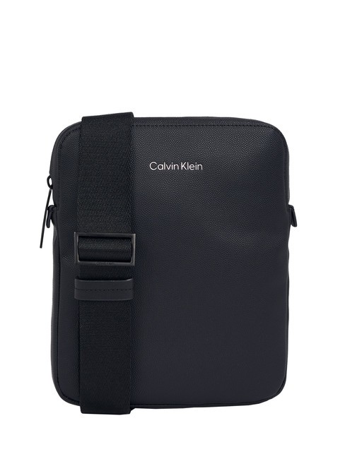 CALVIN KLEIN CK MUST bolso plano caviar negro - Bandoleras Hombre